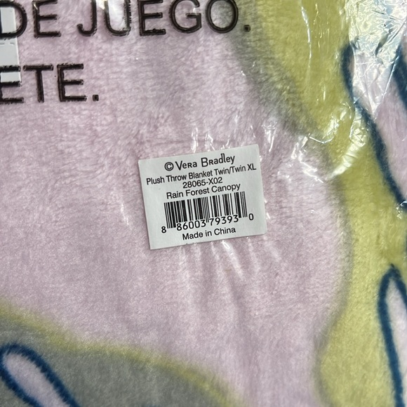 Vera Bradley Rainforest Canopy Throw Blanket - Picture 6 of 6